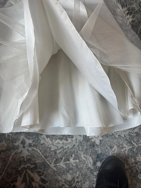 David’s Bridal Girls Dress - Picture 4 of 9